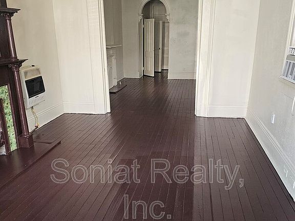 2nd image of 3434 Cleveland Ave Unit 3434
