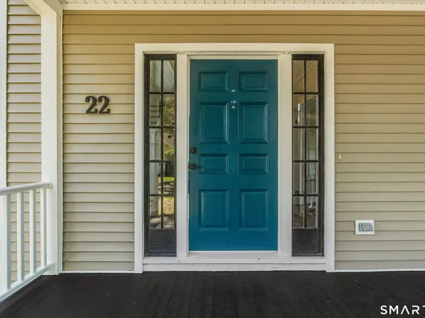 22 Loomis Street, Milford, CT 06460