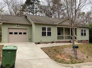 22 Triple H Dr, Asheville, NC 28806