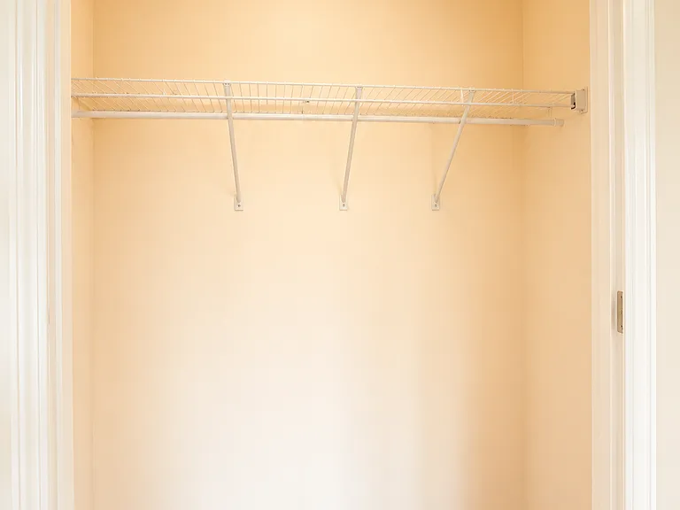 Room Closet