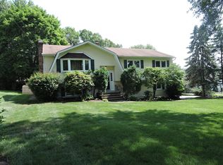 1690 Ratzer Rd, Wayne, NJ 07470