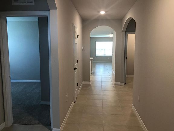 2nd image of 18705 Spruce Dr