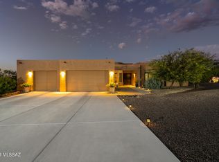 9413 E Desert Milkweed Ct, Vail, AZ 85641