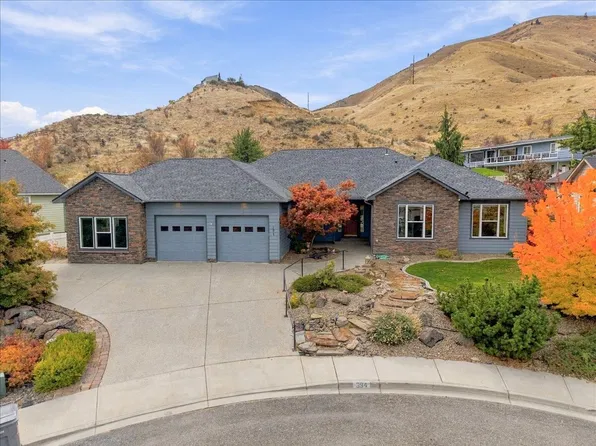 394 Lars Lane, Wenatchee, WA 98801