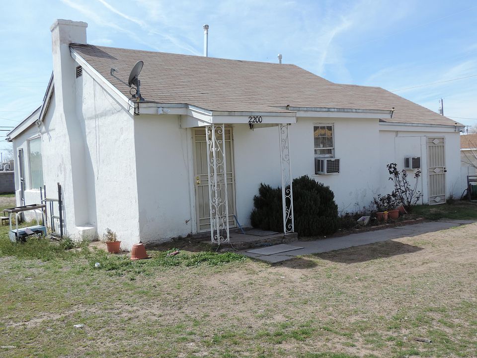 1st image of 2200 S Solano Dr