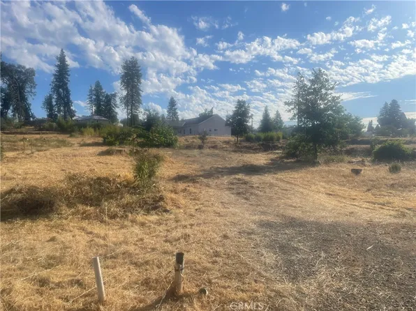 829 Pearson Rd, Paradise, CA 95969