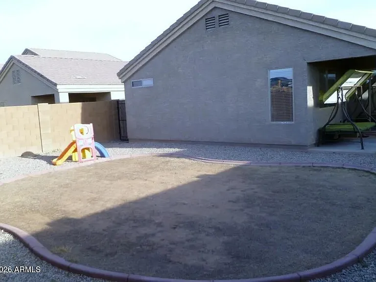 43283 W Cowpath Rd — Photo 5
