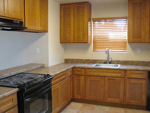 5th image of 317 U St APT 1