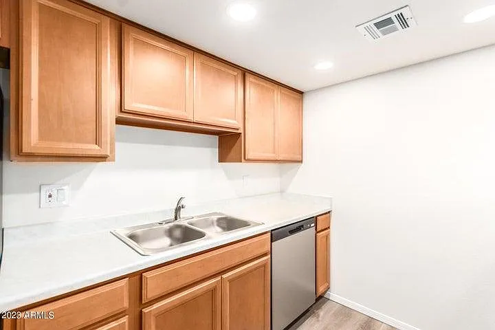 3511 E Baseline Rd #1079 — Photo 2