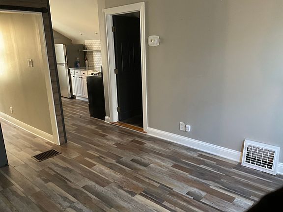 3rd image of 7120 Monroe Ave #2