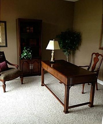 4th image of 1810 Somerford Dr