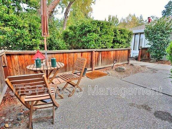 4th image of 7400 Deltawind Dr