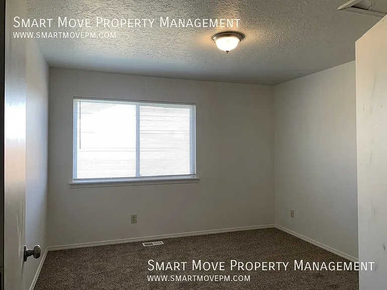 973 E Blue Heron St — Photo 9