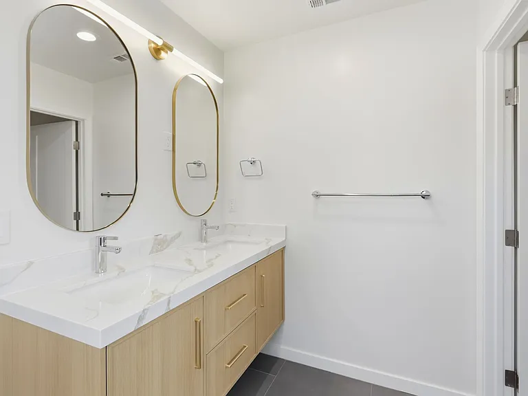12548 Paseo Flores — Photo 24