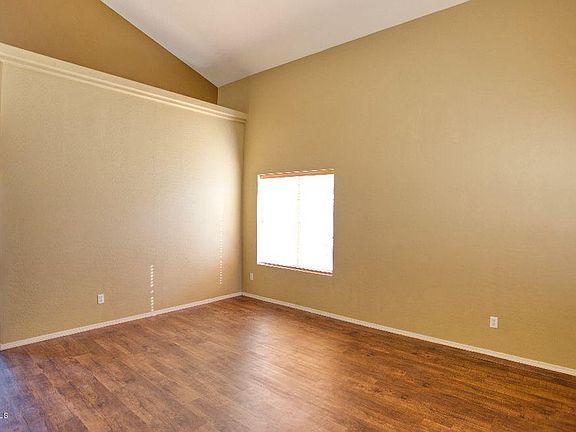 2nd image of 2390 W Allens Peak Dr