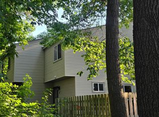 1527 Aspen Dr, Eagan, MN 55122