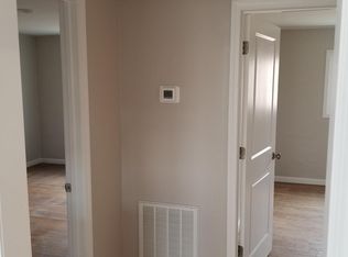 111 W 5th Ave #111, Lenoir City, TN 37771