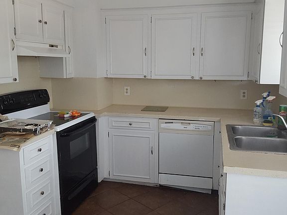 4th image of 5053 Middlecoff Cir #5053