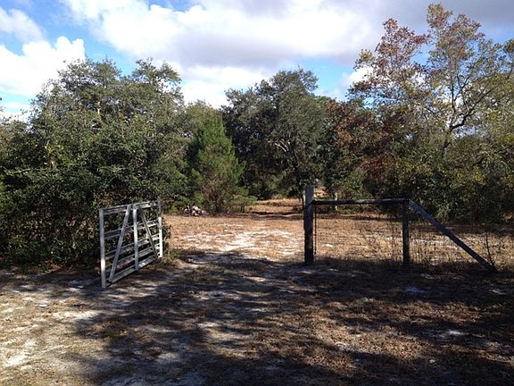 Acreage/Cross Fenced