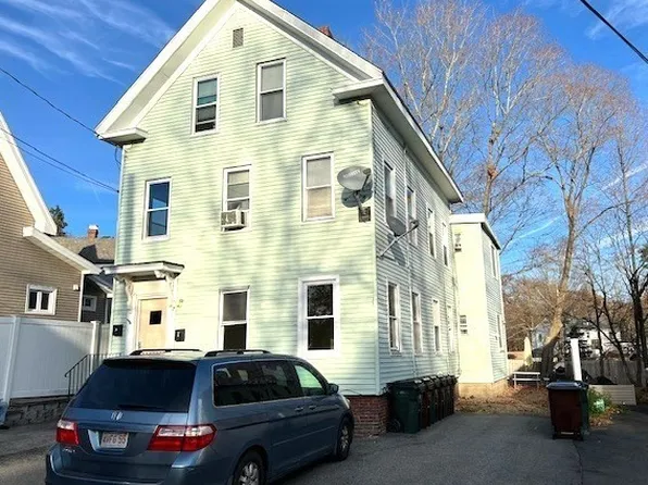 1 Cedar Ct, Amesbury, MA 01913