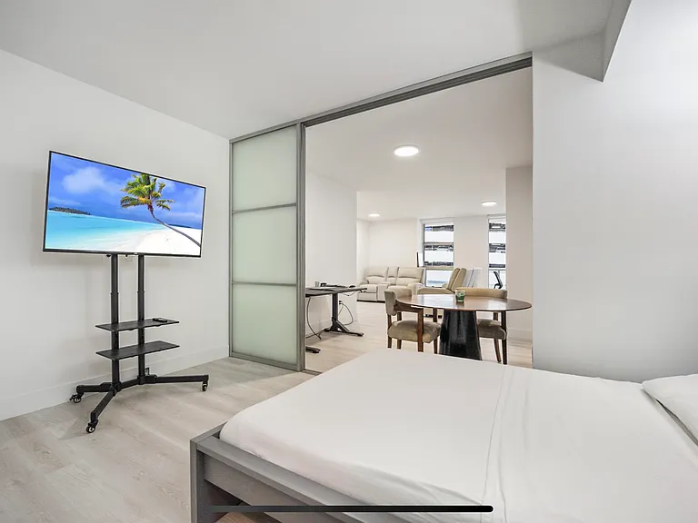 50 Biscayne Blvd #514 — Photo 7