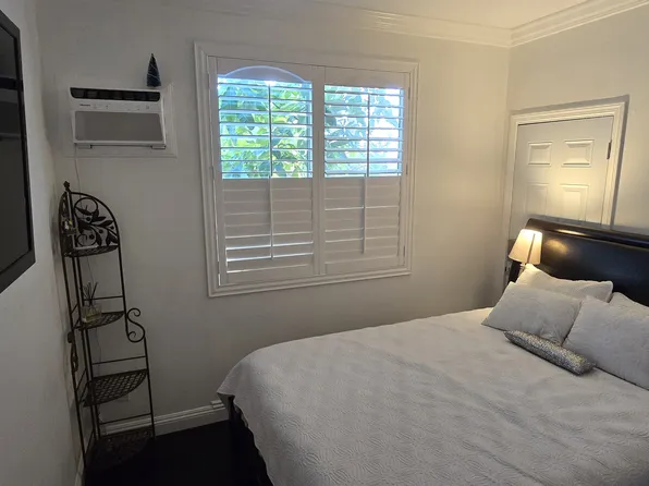 2872 E Thoroughbred St, Ontario, CA 91761