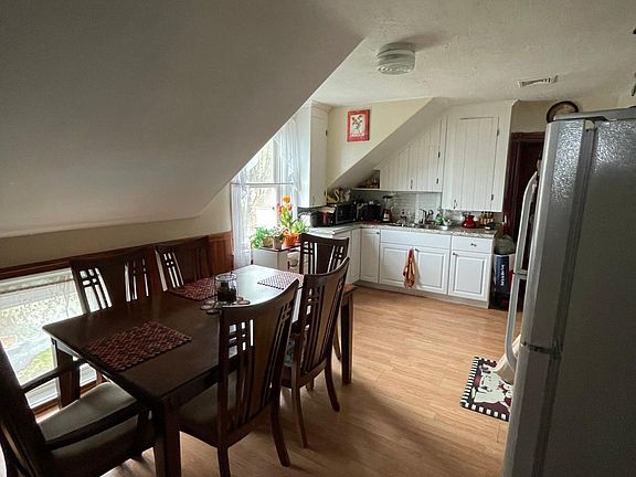 5th image of 1108 Smithfield Ave #1108