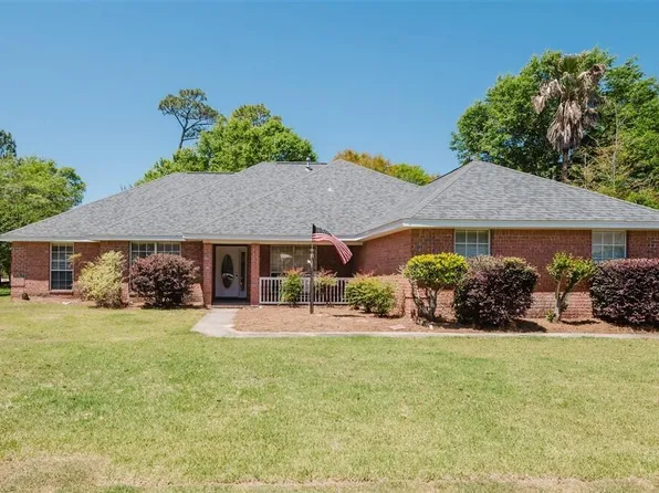 1404 Ernest Hemingway Dr, Niceville, FL 32578