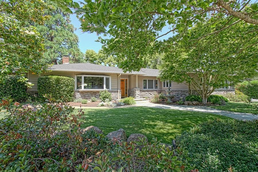 2nd image of 14675 Horseshoe Dr
