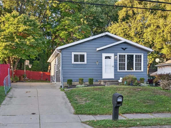 891 Jean Ave, Akron, OH 44310