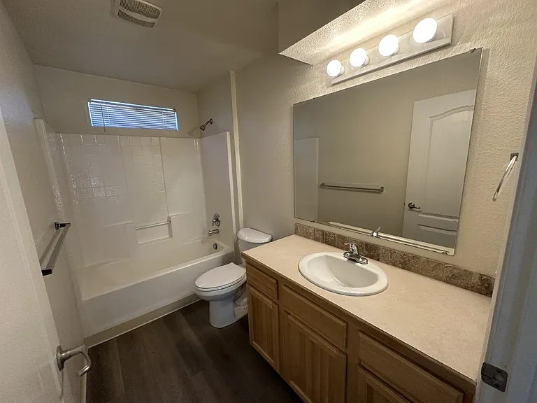 11839 W Cloverbrook Ln #101 — Photo 17