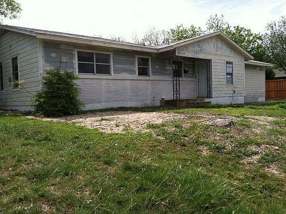 4th image of 511 Krueger St
