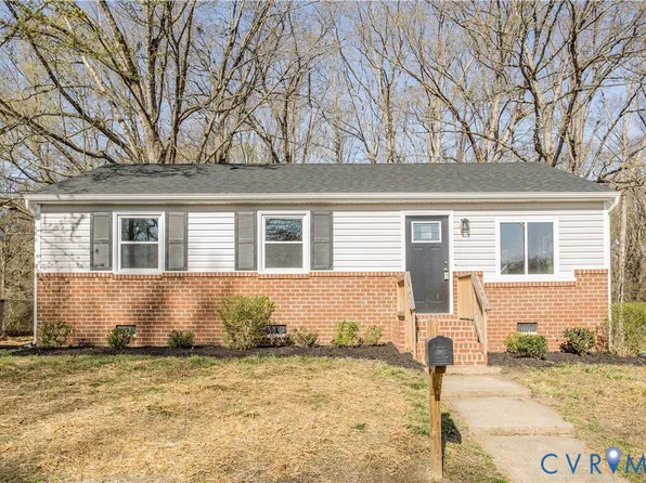 1204 Louis Ln, Hopewell, VA 23860