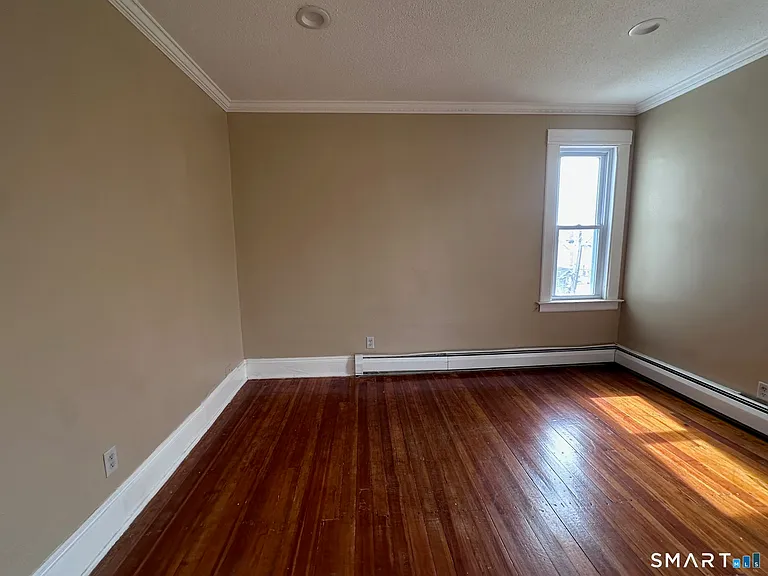 22-24 Bushnell St — Photo 12