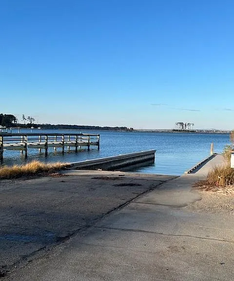 View of Rappahannock River that's less than 1/2 mile down the road at public boat ramp