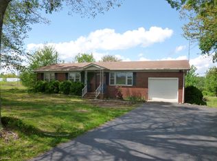 3363 Farrar Hill Rd, Manchester, TN 37355