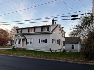 313 Dennison Dr, Southbridge, MA 01550