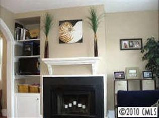 7300 Meadow Glen Dr, Mint Hill, NC