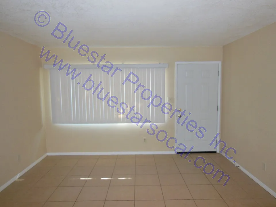 12620 Kiowa Rd #1-3