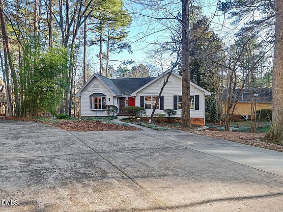2nd image of 305 Westbrook Dr