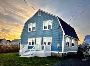 9 Bliss St, Old Saybrook, CT 06475