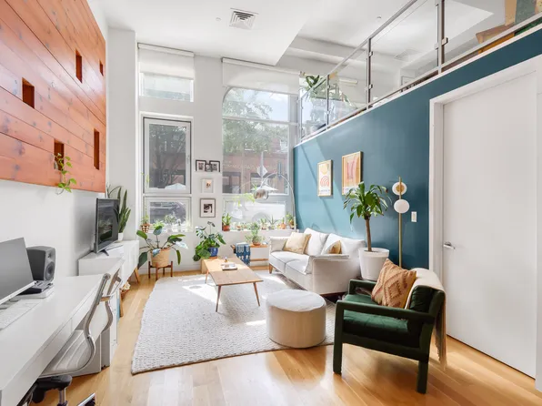 150 North 5th Street image 1 of 12