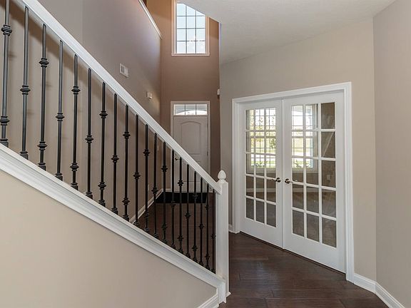 3rd image of 3695 Sheffield Park Way