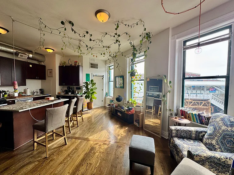 1574 N Milwaukee Ave #3W — Photo 8