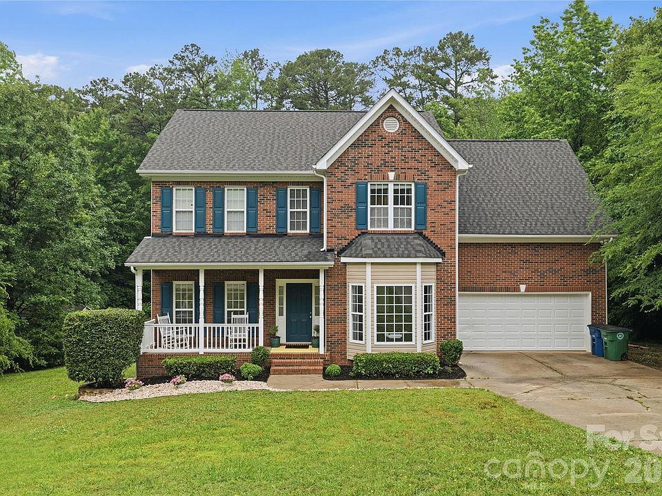 1st image of 1514 SE Hawthorne Dr #37