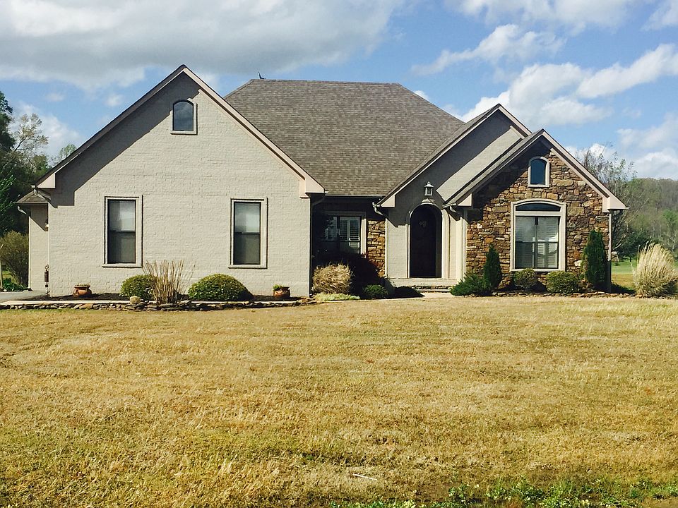 1st image of 8 Emerald Dr