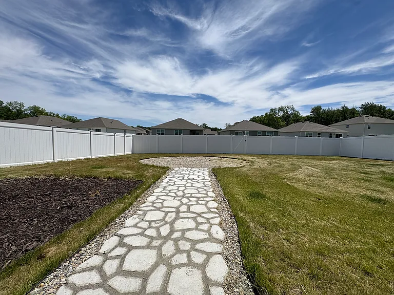 4730 Whittlebury Dr — Photo 4
