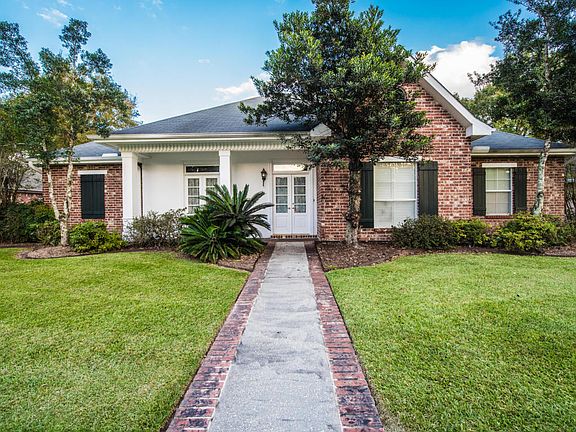 2nd image of 126 Claremont Cir