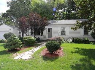 406 Dawes Ave, Wheaton, IL
