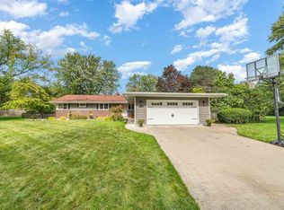 4622 Chatham Ct, Midland, MI